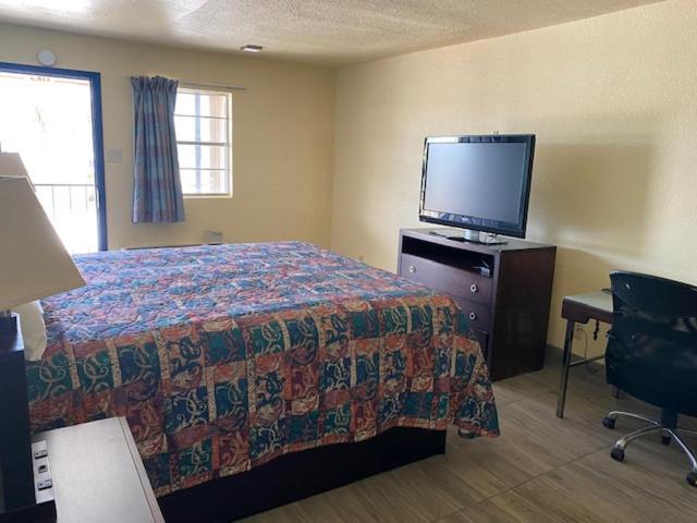 Texas Inn Сегин Экстерьер фото